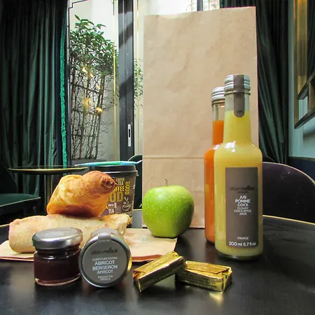 호텔 냅 바이 해피컬처 니스