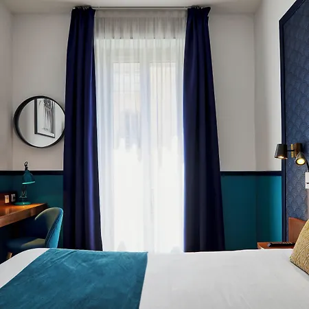 냅 바이 해피컬처 호텔